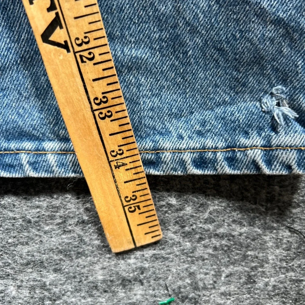 Vintage Levis 550 Relaxed Fit Jeans Made in USA Light Wash 42x34 Blue
